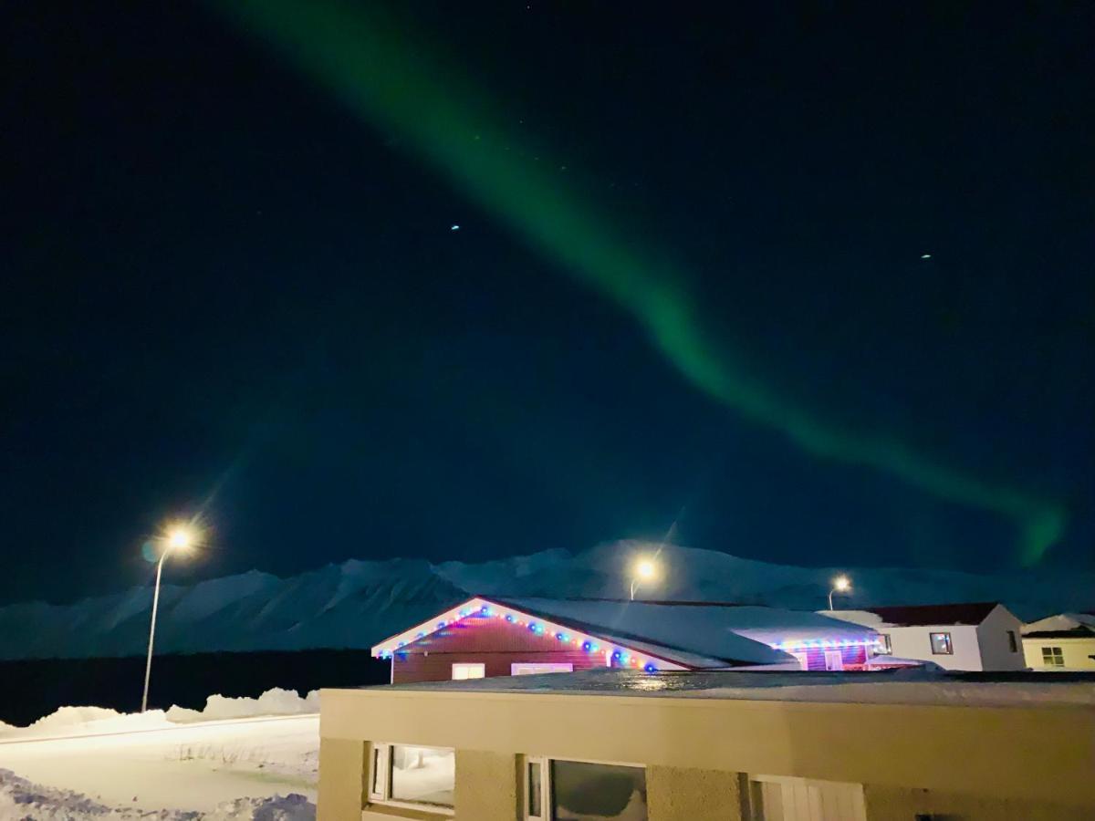 Hotel Waterfront Fjord House Arskogssandur Exterior foto